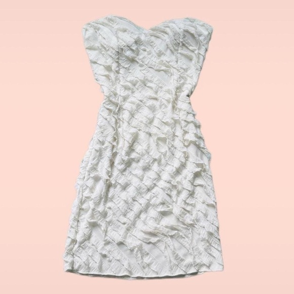 Papaya White Sheath Strapless Dress - Picture 1 of 7